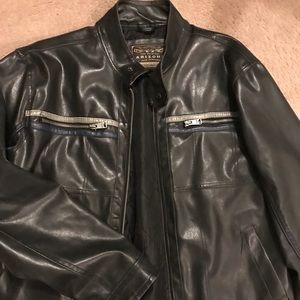 Men’s Leather Jacket